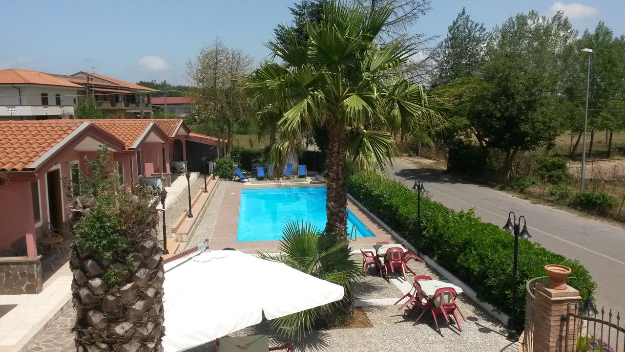 Hotel La Pineta Joppolo Exterior foto