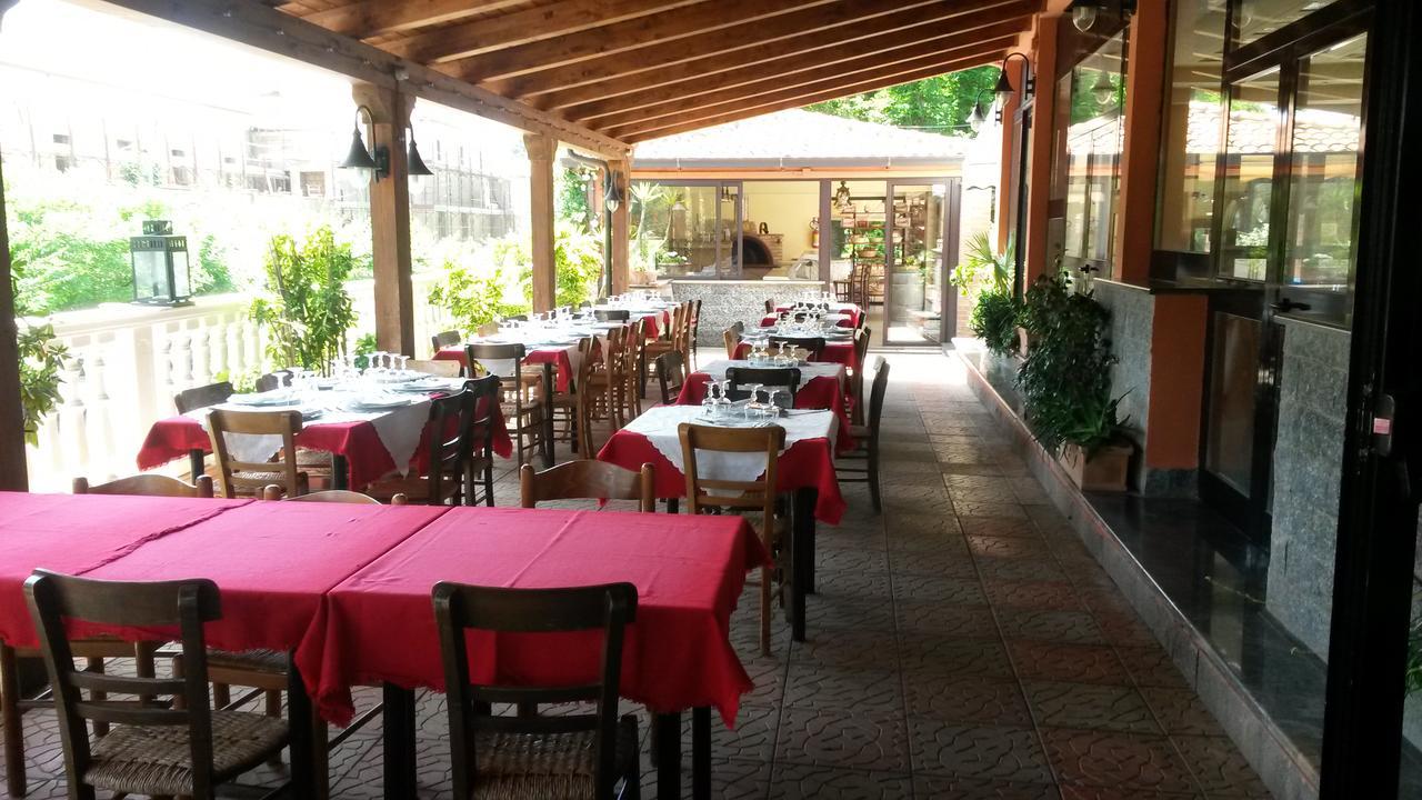Hotel La Pineta Joppolo Exterior foto